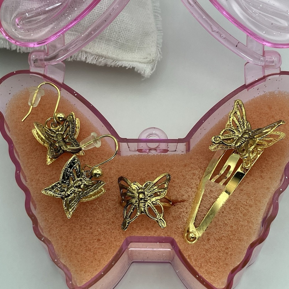Vtg Butterfly Girls Jewelry Set NOS Gold Tone Hair‎ Clip Earrings Ring Gift Box
